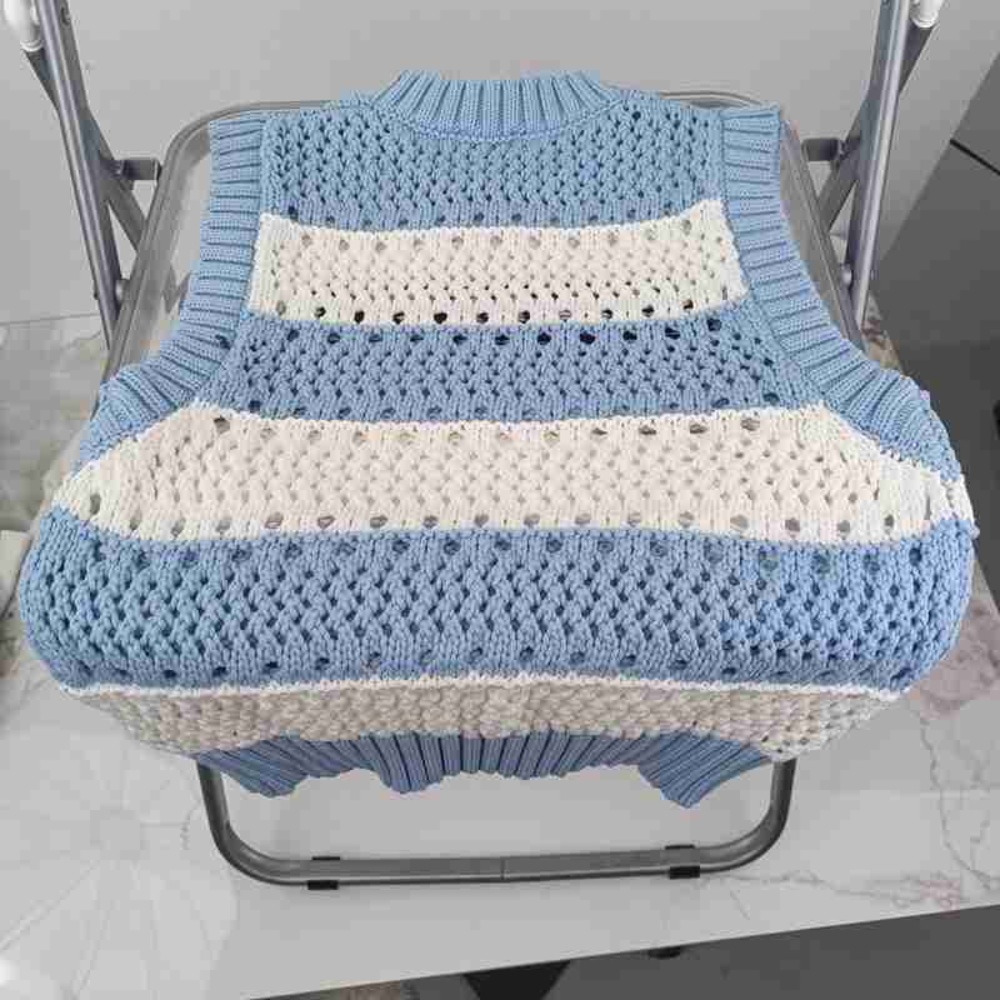 Ganni Women's Blue and Cream Crewneck Sweater Vest - Picture 4 of 5